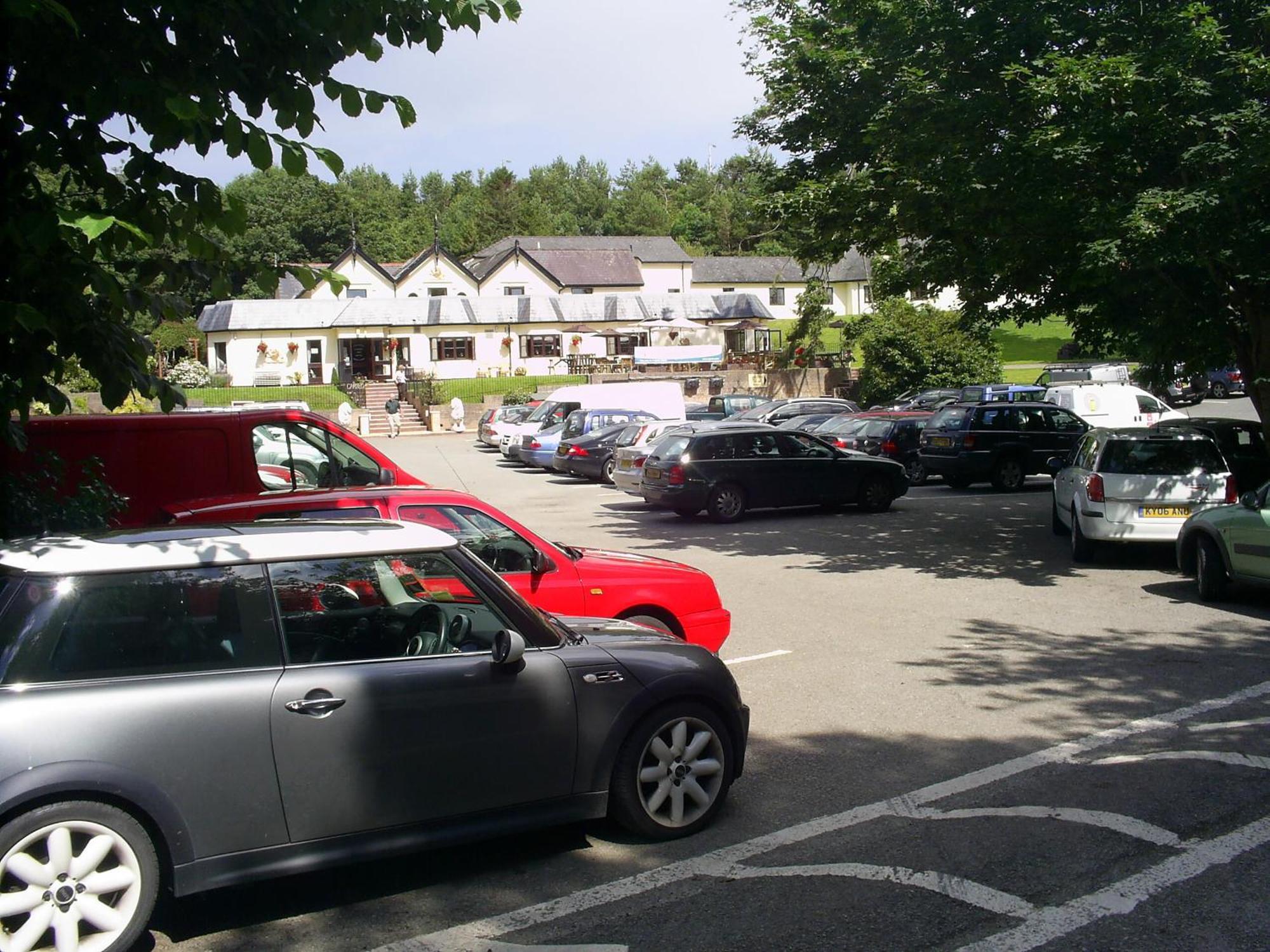 Carreg Bran Hotel Llanfairpwllgwyngyll ภายนอก รูปภาพ